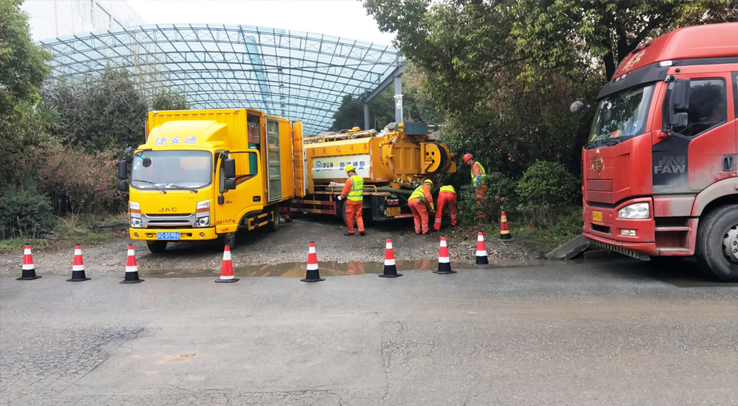 雷鸣镇成区雨污水管网“四位一体”检测疏通项目